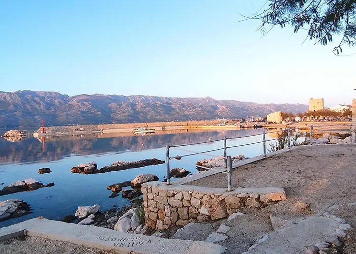 Neli Holiday Home - Camping Planik